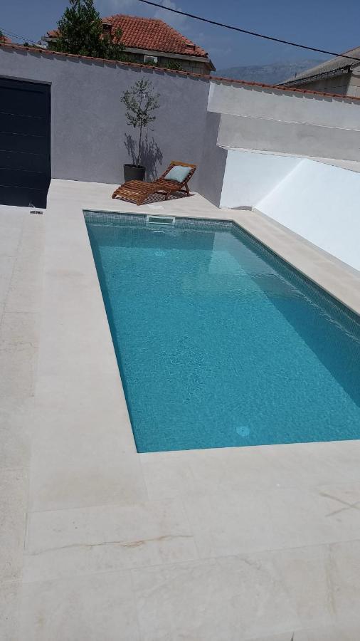 Villa Azzuro Selca  Bagian luar foto